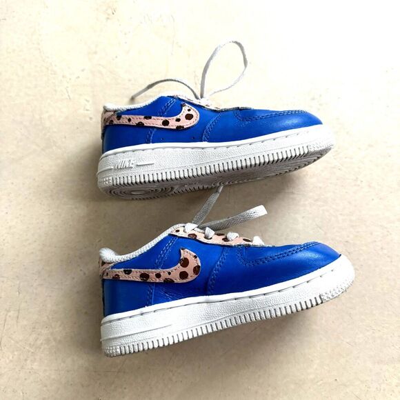 Nike Cookie Monster Shoes Custom Painted sz Toddler 7c Air Force 1 Sesame Street - Picture 4 of 10